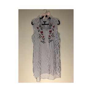 Tank top stripe dress with floral details